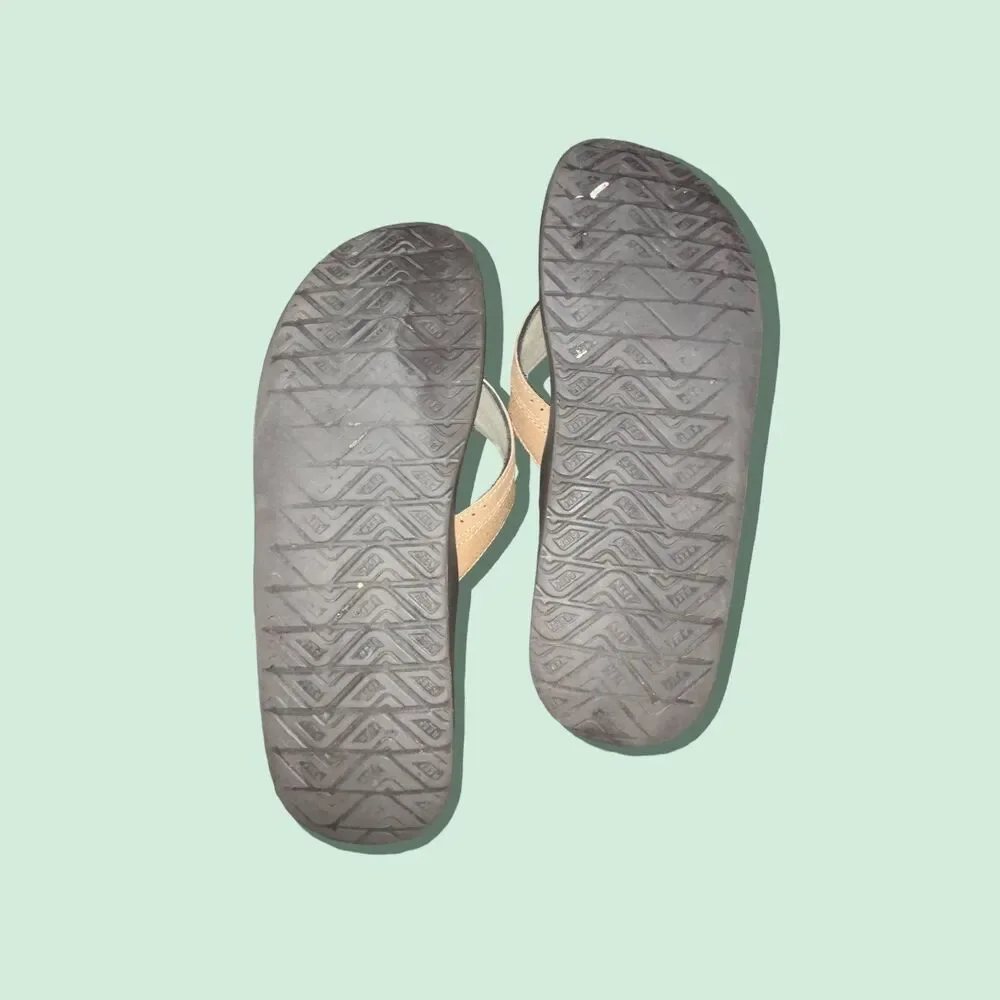 REEF Thong Sandals medium US 12/UK 45EUR
